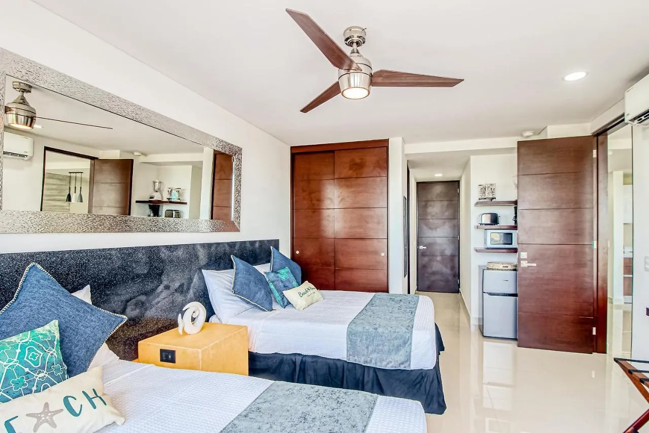 Blue Sky At Takh 503 Apartment Cancun